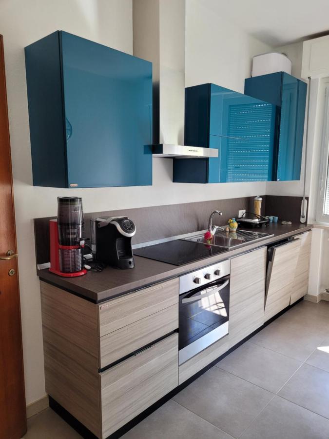 Апартаменты Garda Best Living Дезенцано-дель-Гарда Экстерьер фото
