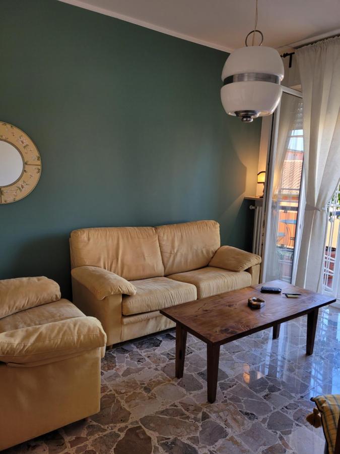 Апартаменты Garda Best Living Дезенцано-дель-Гарда Экстерьер фото